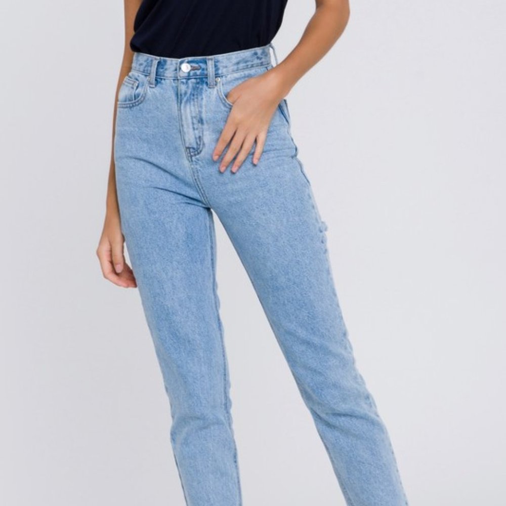 NWT Premium Slim Boyfriend Jeans - Picture 2 of 6